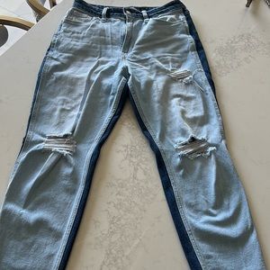 Hollister ultra high rise mom jeans 2 tone